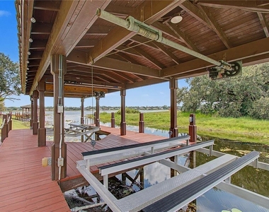 9313 Southern Breeze Drive - Photo Thumbnail 60