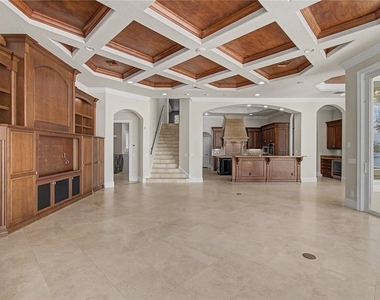 9313 Southern Breeze Drive - Photo Thumbnail 15