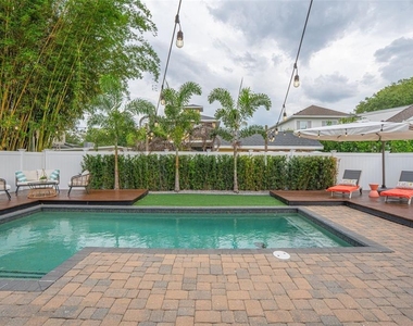 1420 Magnolia Avenue - Photo Thumbnail 58