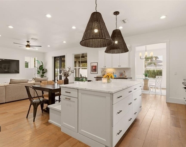 1420 Magnolia Avenue - Photo Thumbnail 24