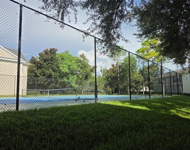 1300 Eastern Pecan Place - Photo Thumbnail 31