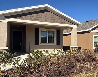 3999 Ambrose Avenue - Photo Thumbnail 1