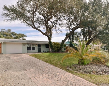 2307 Saxon Drive - Photo Thumbnail 39