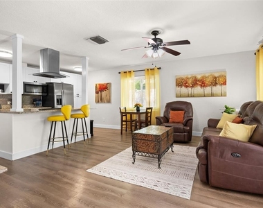 418 40th Avenue S - Photo Thumbnail 9