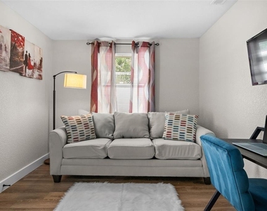 418 40th Avenue S - Photo Thumbnail 19