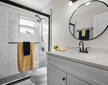 418 40th Avenue S - Photo Thumbnail 10
