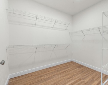 6735 Sw 10th Lane - Photo Thumbnail 24