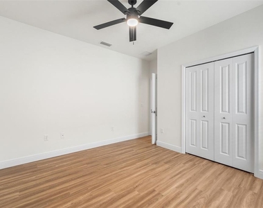 6735 Sw 10th Lane - Photo Thumbnail 21