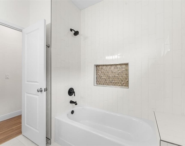 6735 Sw 10th Lane - Photo Thumbnail 20