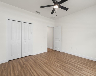6735 Sw 10th Lane - Photo Thumbnail 18