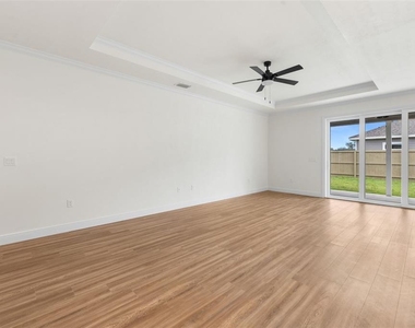 6735 Sw 10th Lane - Photo Thumbnail 4
