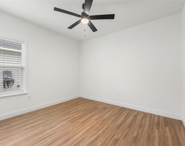 6735 Sw 10th Lane - Photo Thumbnail 17