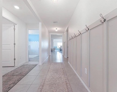 8574 Triumph Circle - Photo Thumbnail 1