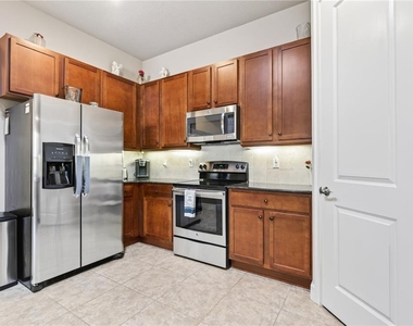 1080 Kilkenny Lane - Photo Thumbnail 13