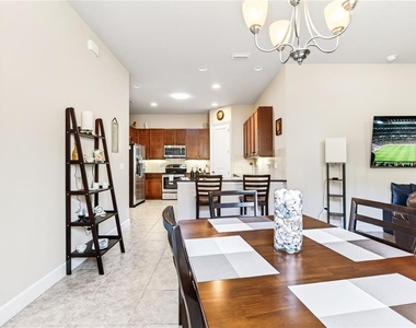 1080 Kilkenny Lane - Photo Thumbnail 6