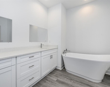 3304 Glencove Street - Photo Thumbnail 25