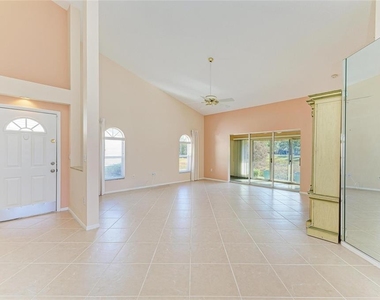 4227 Placid Drive - Photo Thumbnail 6