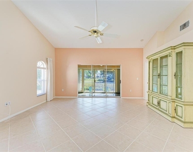 4227 Placid Drive - Photo Thumbnail 8