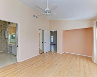 4227 Placid Drive - Photo Thumbnail 20