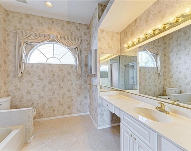 4227 Placid Drive - Photo Thumbnail 23