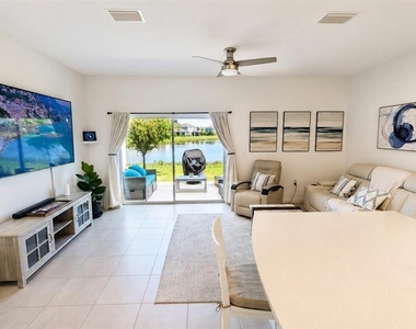 5698 Archipelago Street - Photo Thumbnail 4