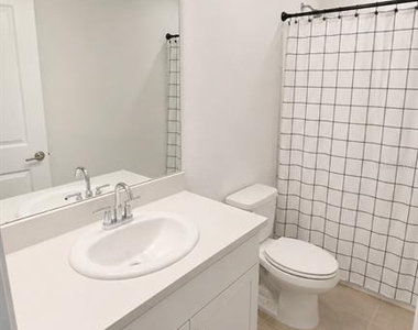 5698 Archipelago Street - Photo Thumbnail 23
