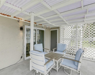 2728 49th Avenue W - Photo Thumbnail 27