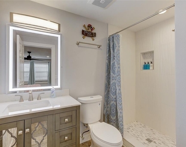2728 49th Avenue W - Photo Thumbnail 20