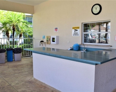 8390 Wingate Drive - Photo Thumbnail 16