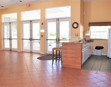 8390 Wingate Drive - Photo Thumbnail 18
