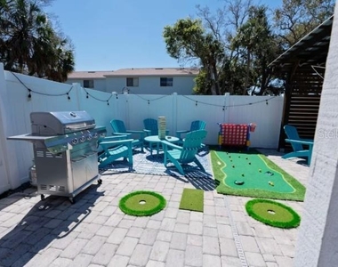 2720 49th Avenue W - Photo Thumbnail 15