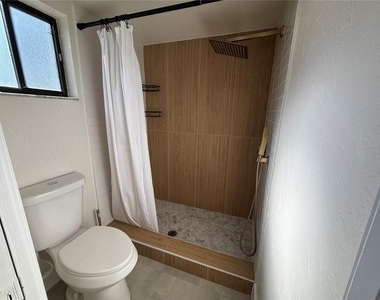 6468 Jarvis Road - Photo Thumbnail 24