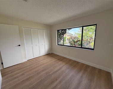 6468 Jarvis Road - Photo Thumbnail 16