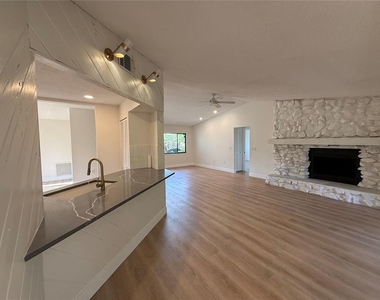 6468 Jarvis Road - Photo Thumbnail 25