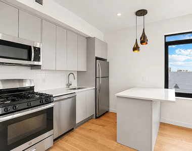 594 Bushwick Avenue - Photo Thumbnail 3