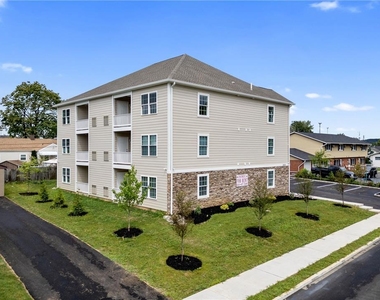 2039 Clermont Street - Photo Thumbnail 22