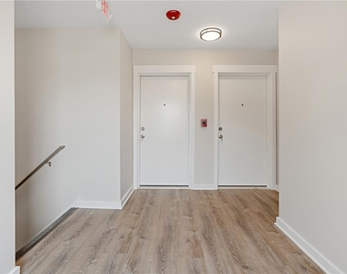 2039 Clermont Street - Photo Thumbnail 18