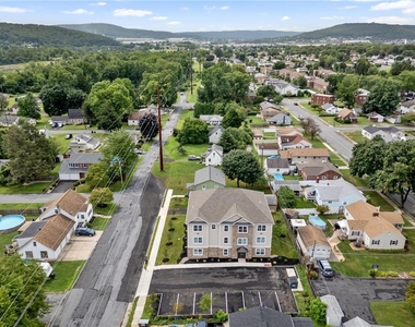2039 Clermont Street - Photo Thumbnail 26