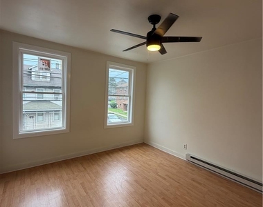 1500 Butler Street - Photo Thumbnail 10