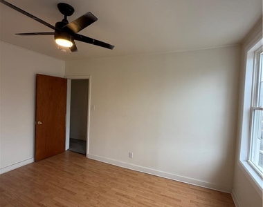 1500 Butler Street - Photo Thumbnail 11