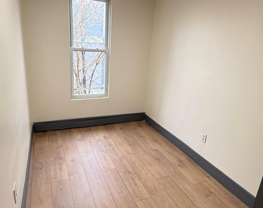 227 Thomas S Boyland Street - Photo Thumbnail 3