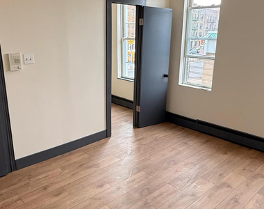 227 Thomas S Boyland Street - Photo Thumbnail 4