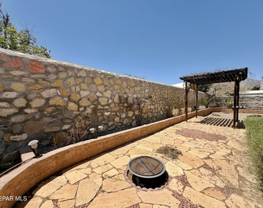4332 Loma De Brisas Drive - Photo Thumbnail 37