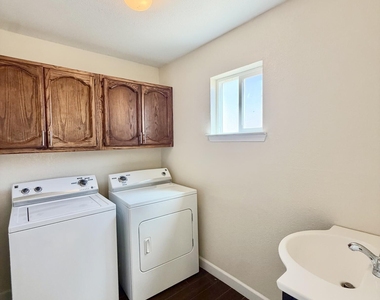 4332 Loma De Brisas Drive - Photo Thumbnail 13