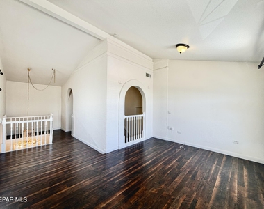 4332 Loma De Brisas Drive - Photo Thumbnail 24