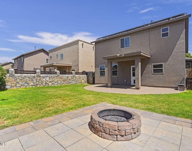5028 Silver Ranch Avenue - Photo Thumbnail 30