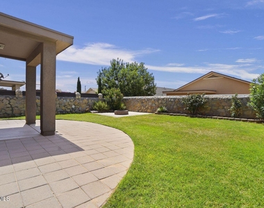 5028 Silver Ranch Avenue - Photo Thumbnail 28