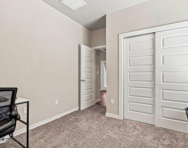 13689 Flora Vista Avenue - Photo Thumbnail 42