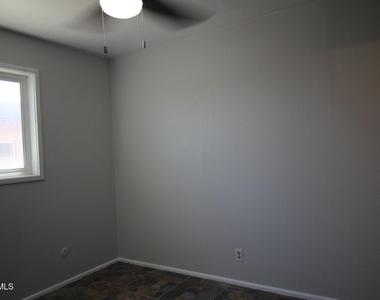 3900 Flory Avenue - Photo Thumbnail 16