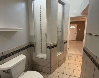 5725 Wren Avenue - Photo Thumbnail 17